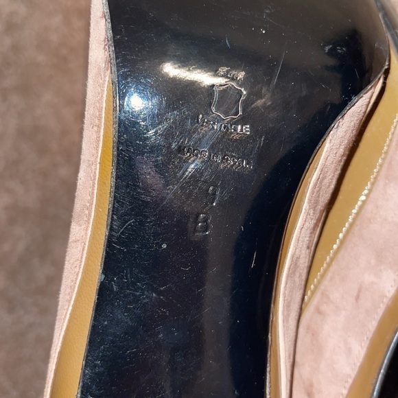 Charles David Suede Patent Leather Heels - size 9 - Picture 6 of 7